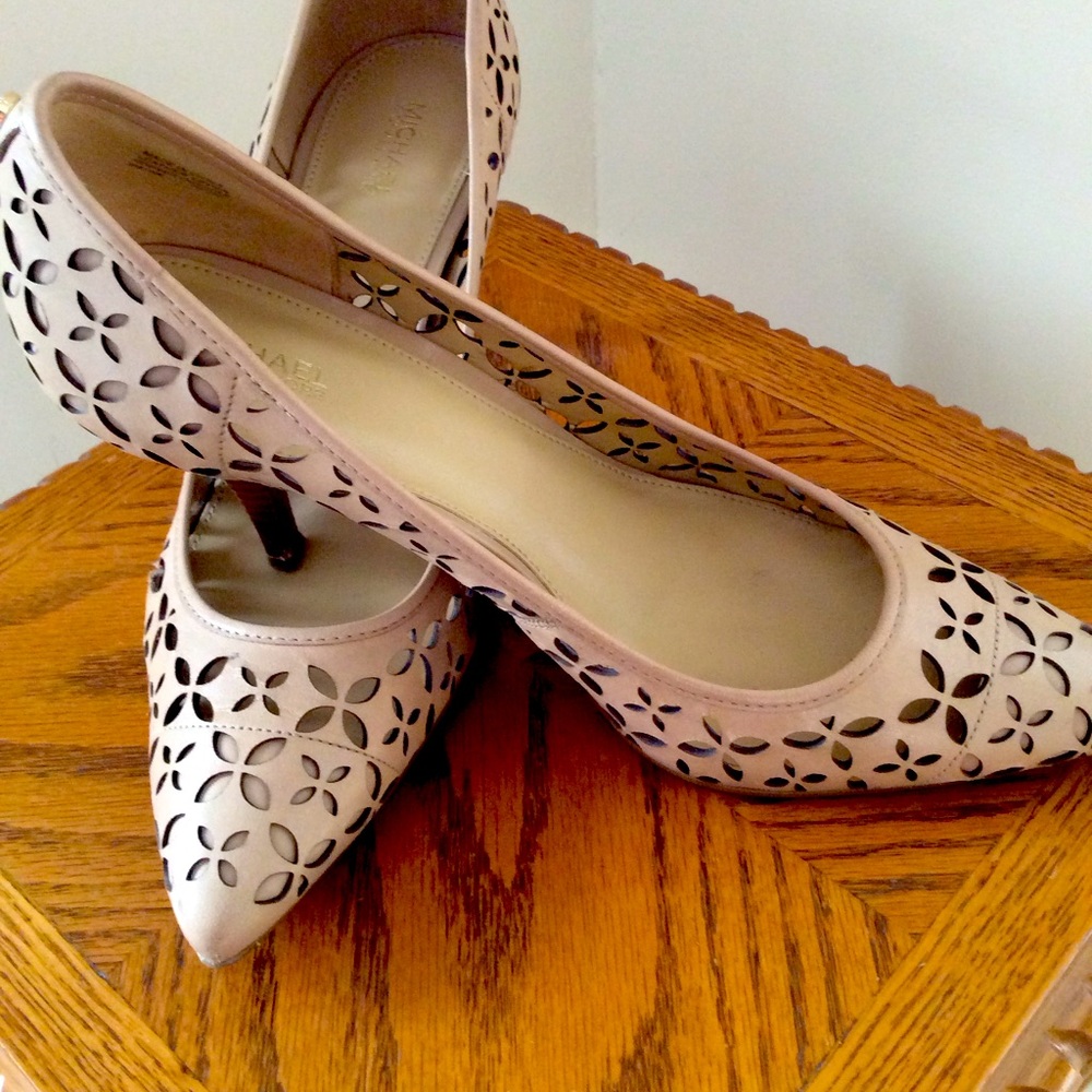 Elegant Beige Women's Heels